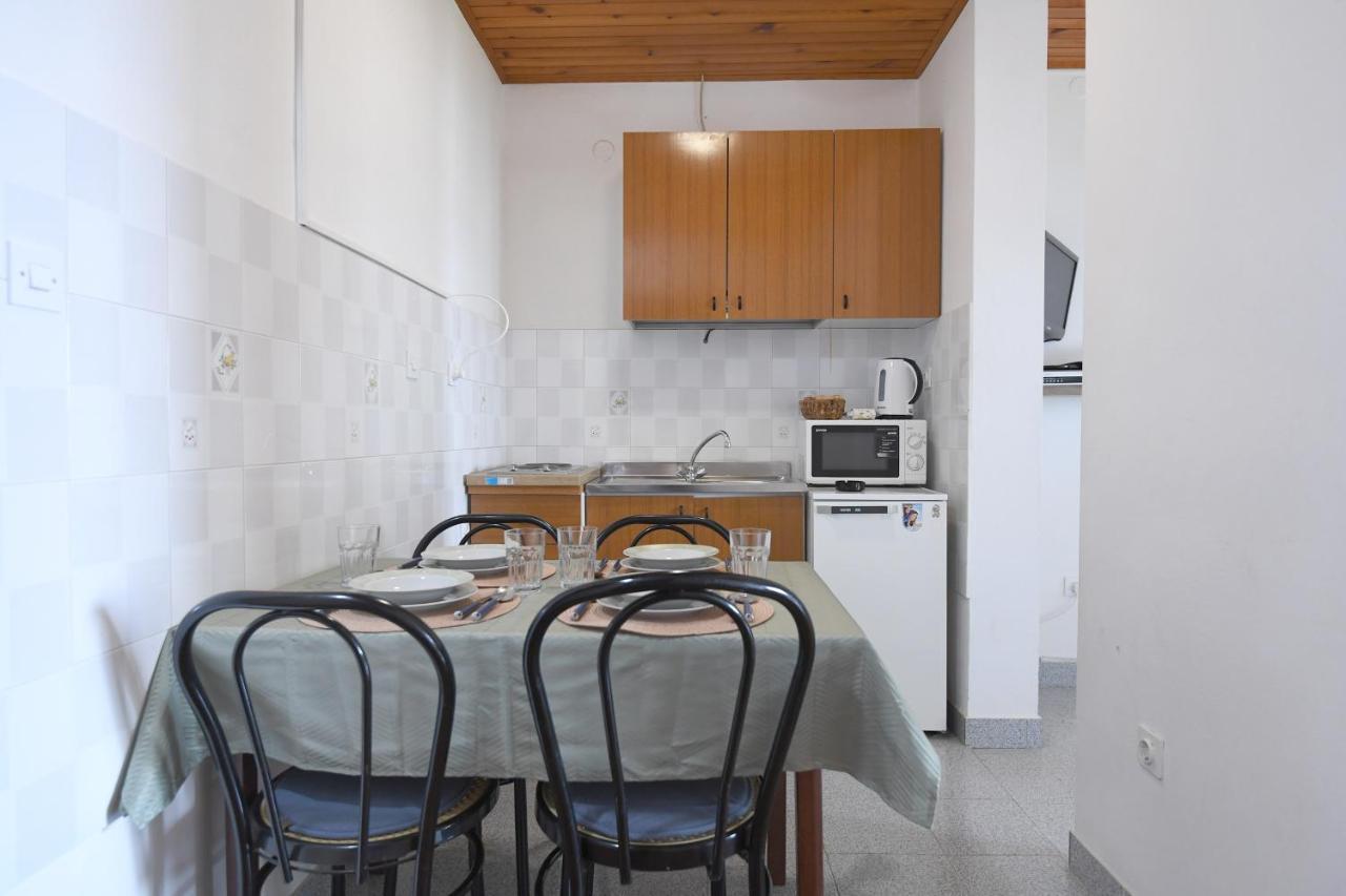 Apartmani Erna Pašman Exterior foto